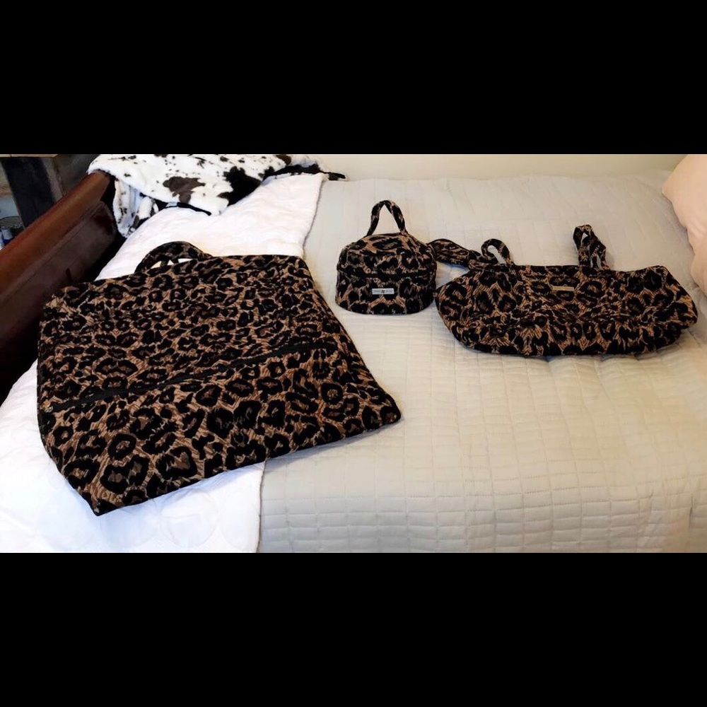 3 pc travel set by Isabella’s Journey in leopard